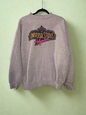 Vintage Style Universal Studios Hollywood Sweatshirt Grey Graphic Crewneck